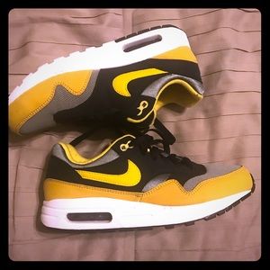 Nike Air Max 1 in youth size 6.5